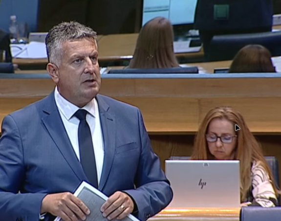 Vuković Špiriću: Predlažete zakon o VSTS-u BiH, gdje vam je VSTS Srpske?