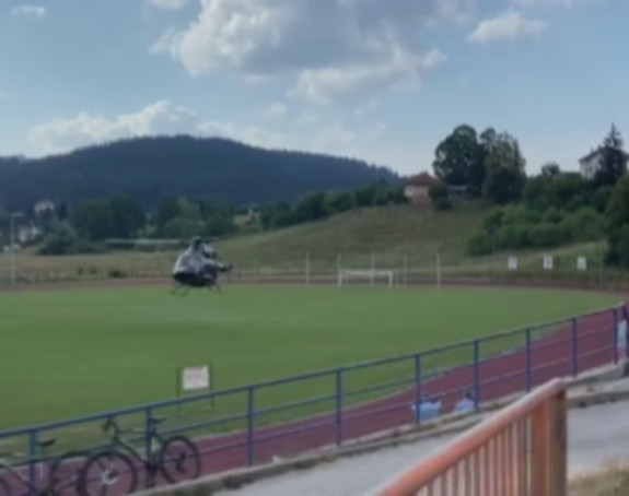 Dodik izigrava predsjednika Srpske, stigao na Pale policijskim helikopterom, obezbjeđivale ga jake policijske snage (VIDEO i FOTO)