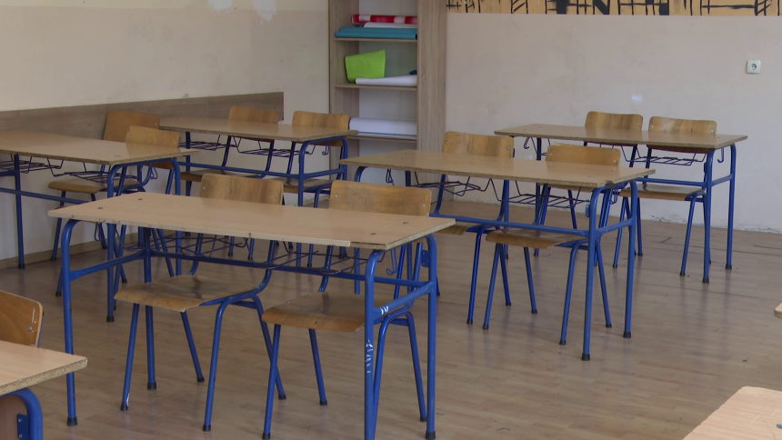 Alarm upaljen: Sve veći broj učenika napušta školu