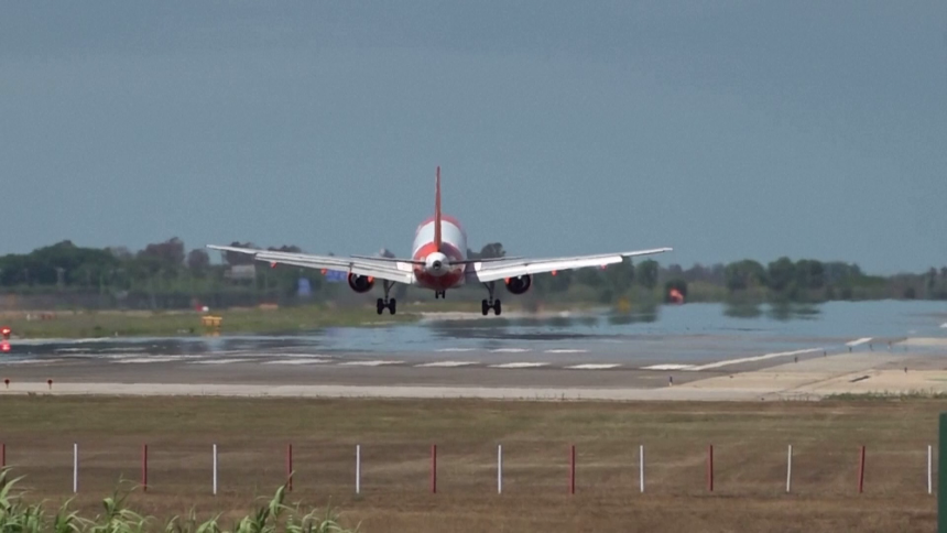 Putnik umro u avionu tokom polijetanja sa aerodroma u Zagrebu