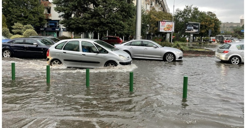 Tokom nevremena u Skoplju 15 povrijeđenih osoba