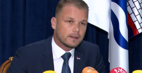 Stanivuković odgovorio Amidžiću: Pobrkao si lončiće