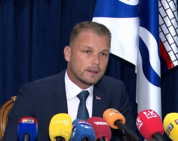 Stanivuković odgovorio Amidžiću: Pobrkao si lončiće