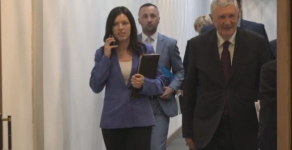 SNSD povećava budžet BiH na uštrb Republike Srpske
