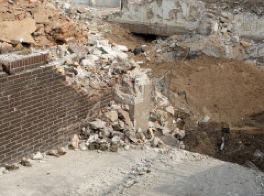 Šest osoba se vode kao nestale nakon urušavanja zgrade u Mesini na Siciliji