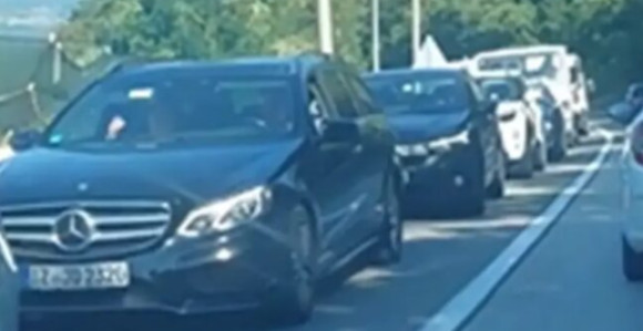 Velika gužva na ovom dijelu puta, čeka se i do dva sata