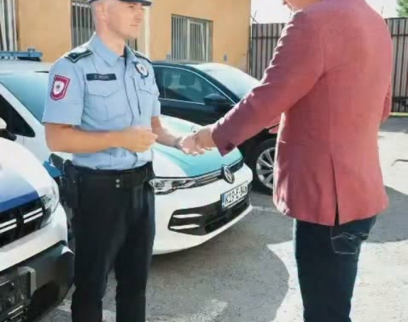 Od načelnika policijsko vozilo za PU Istočna Ilidža