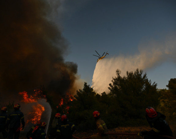 Dva helikoptera se sudarila tokom akcije gašenja požara