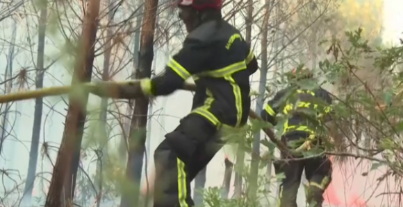 Због пожара у Француској ухапшено 375 људи