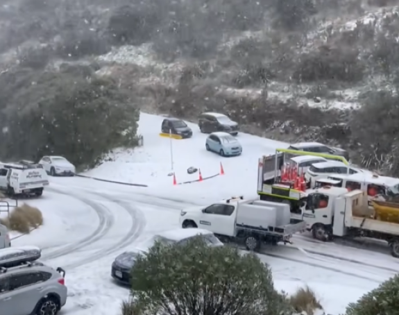Dok Evropom hara toplotni talas, snijeg okovao Novi Zeland