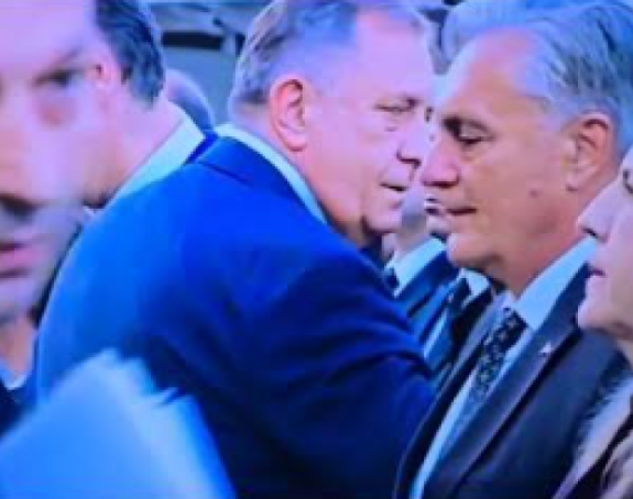 Dodik ponizio Srbe: Predsjedniku Srpske nije dozvolio da govori na obilježavanju "Oluje"