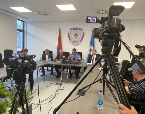 Deklarativno ili ne, ali je MUP službeno za obračun sa kriminalom?!
