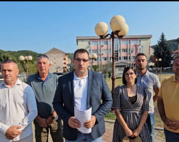 Dakić poziva vlast: Riješite problem grijanja u Ugljeviku