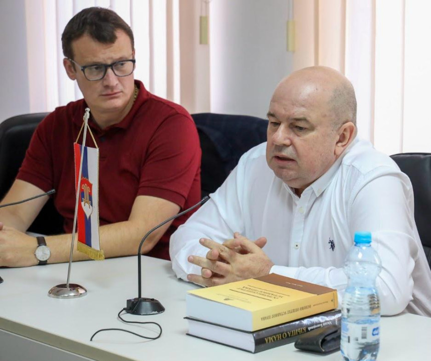 Покушај успостављања посебног правног статуса Меморијалног центра Поточари директан удар на Устав БИХ