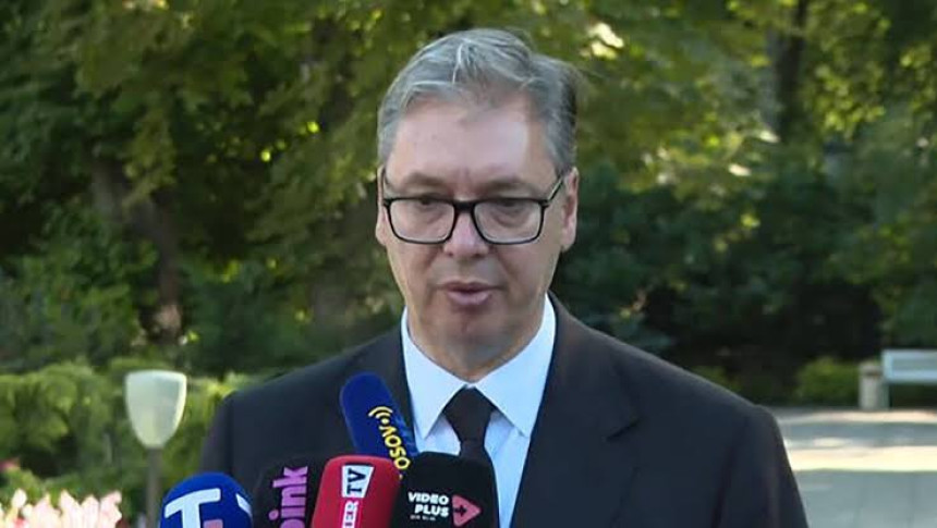 Vučić: Povećanje penzija će pratiti povećanje plata