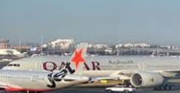 Drama na aerodromu: Avioni se zamalo sudarili (VIDEO)