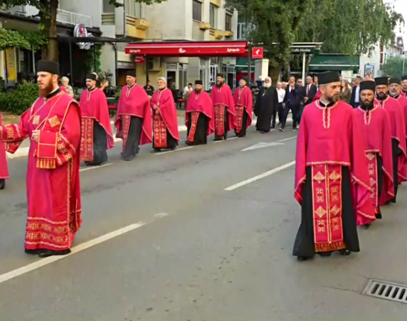 Pantelinska litija povodom krsne slave grada Bijeljina