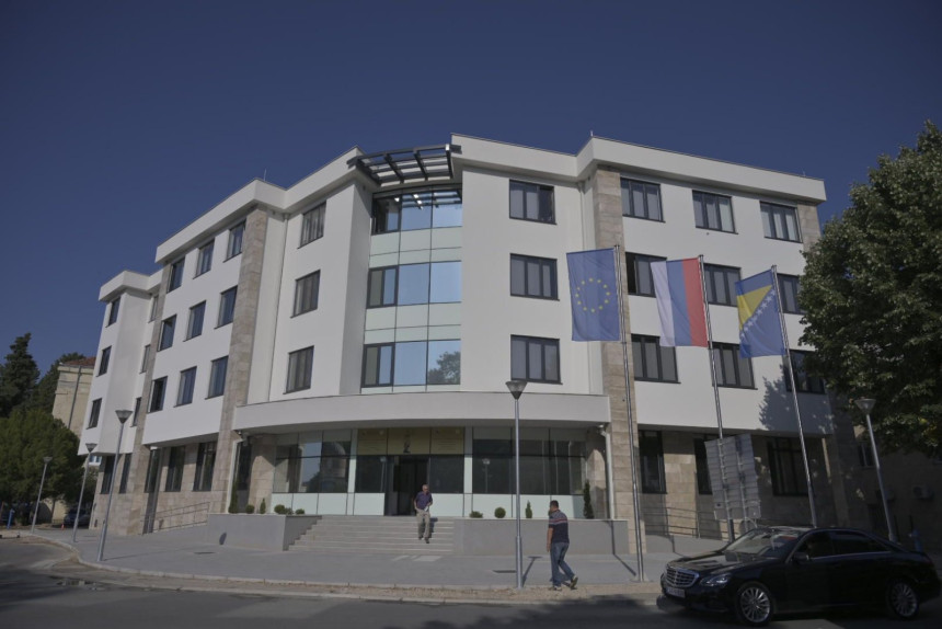 Основни суд Требиње: 900 рјешења о наплати дуга за РТВ таксу