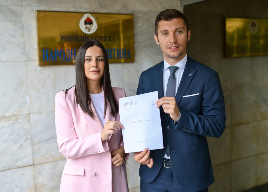 Trudnice masovno ostaje bez posla, a Vlada Srpske ćuti