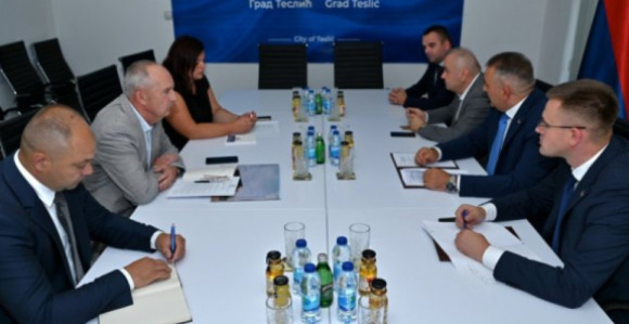 Minić: Do sada pet miliona za Teslić, biće još ulaganja