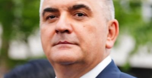 Premijer Srpske dijeli milione preko društvenih mreža