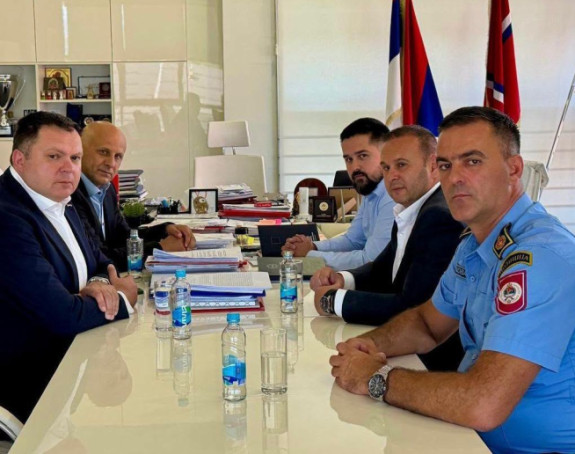 Babalj: Istočno Sarajevo je grad apsurda – priznanje ministru policije u trenutku narušene bezbjednosti