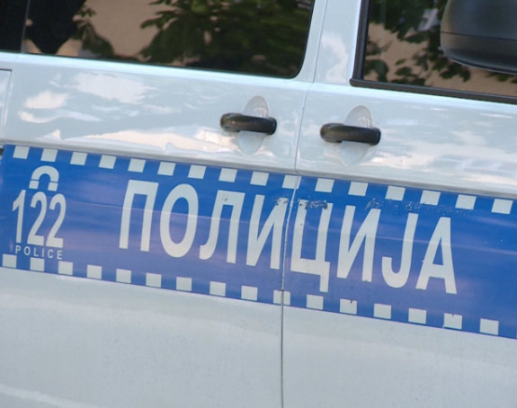 Osmaci: Dvije osobe povrijeđene pri slijetanju vozila