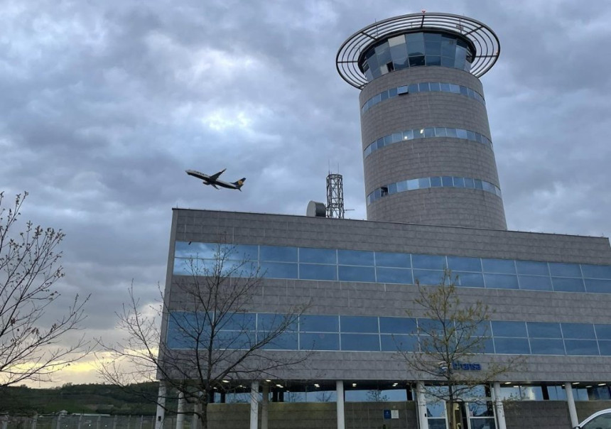 Kafe restoran na aerodromu izdat u zakup Stevandićevom kumu