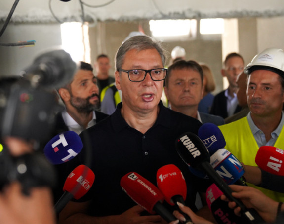 Vučić: Pisaću Ruteu sa molbom da se ne otvara glavni most na Ibru