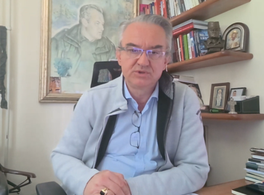 Darko Mladić će posjetiti oca, a sutra će ga pregledati ljekar iz Srbije