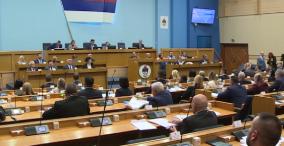 Čak 58 aktuelnih poslanika NSRS ponovo u trci
