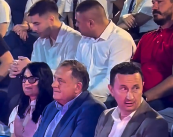 Dodik helikopterom sletio u Trebinje, pa doživio debakl