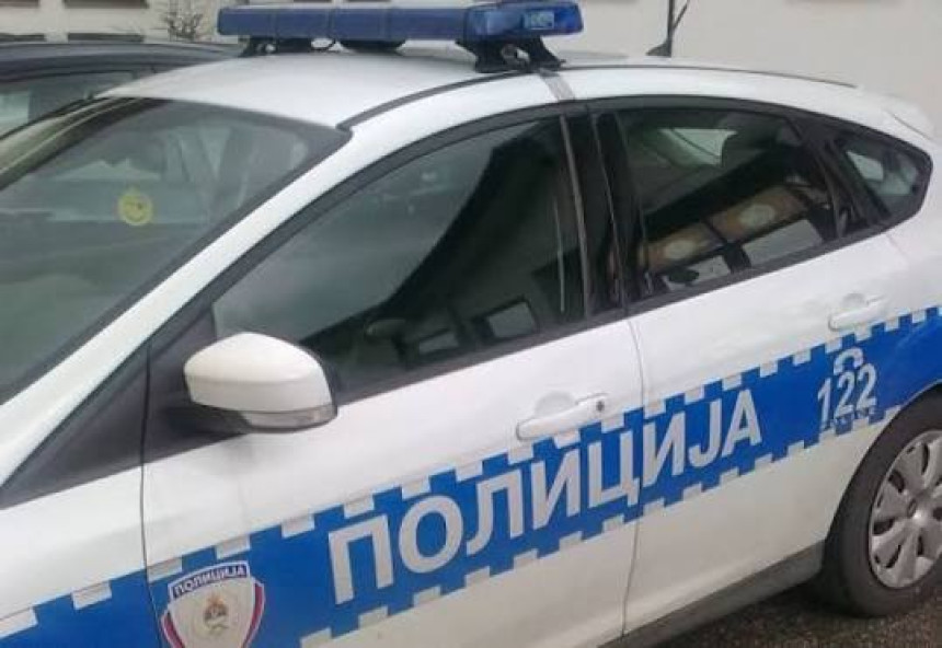 Тежак удес код Милића: Погинуо младић, више повријеђених