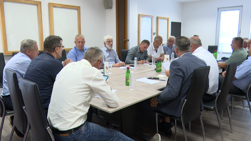 BORS: Organizovan odlazak na sahranu generalu Mladiću