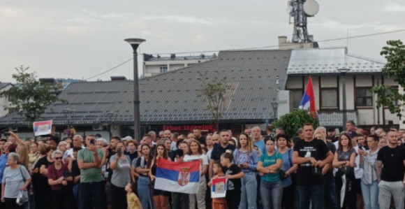 Više hiljada Paljana odalo poštu Ratku Mladiću