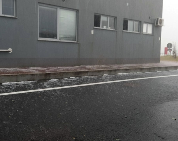 Snažno nevrijeme pogodilo dijelove Republike Srpske