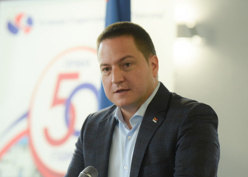 Statutarna komisija: Branko Ružić isključen iz SPS-a