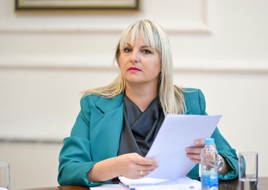 Савић Бањац: Мјере Бањалуке постале републичка политика, град остаје корак испред Владе