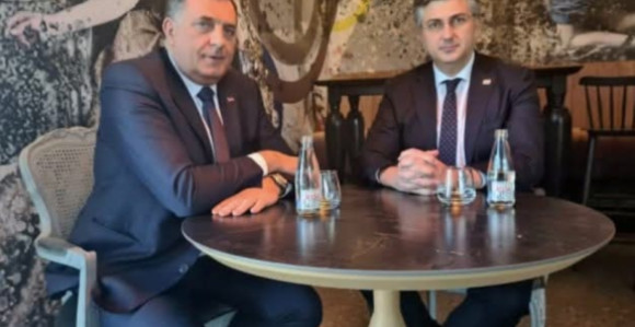 Пленковић похвалио Додика: Све је бољи