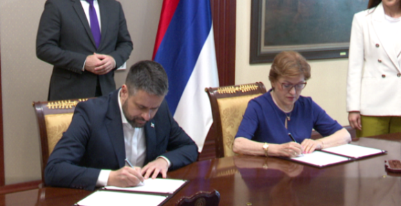 Vlast zadužila Srpsku za novih skoro 90 miliona KM, polovina ide za dugove UKC-a