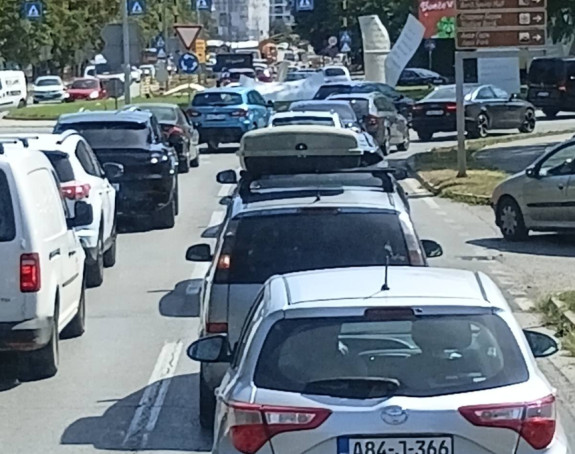 Kolaps u Banjaluci: Kolona od Borika do Starčevice