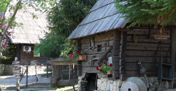 Pretežno sunčano i veoma vruće, temperatura do 38 °C