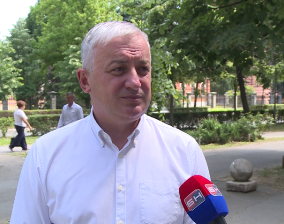 Godina dana od napada na Borenovića: Ko su napadači?