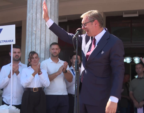 Vučić nosilac liste i kandidat SNS-a za predsjednika vlade