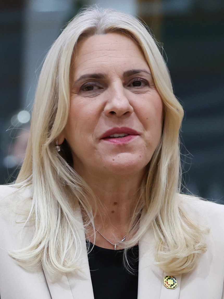 Za protjerivanje službenika ambasade potrebni su dokazi