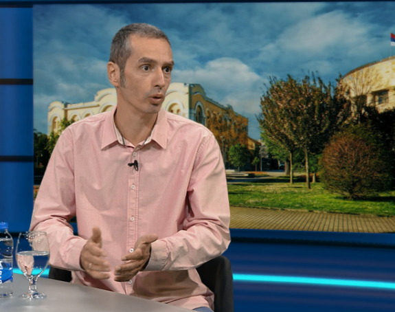 Na sceni je klasična kupovina glasova mrvicama iz budžeta
