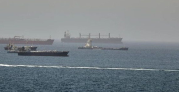 Amerika uništila pet iranskih naftnih tankera