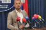 Политичке разлике се рјешавају гласовима, а не ножем