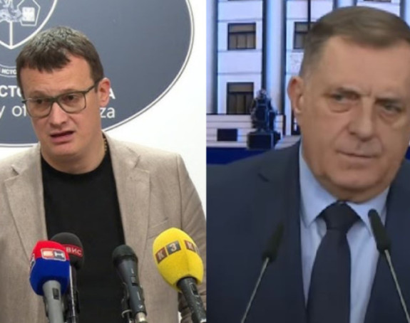 Božović oštro poručio Dodiku: Bolje ti je da se igraš sa unucima!