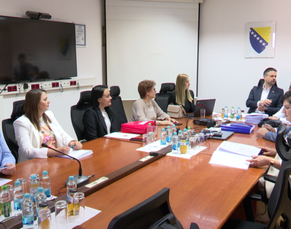 Jednostavan zakonski proces pretvoren u političku ucjenu